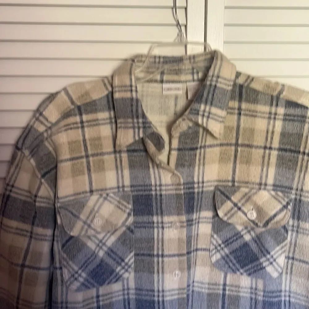 Cherokee Shackleton Blue & Light Beige Plaid - Picture 2 of 3